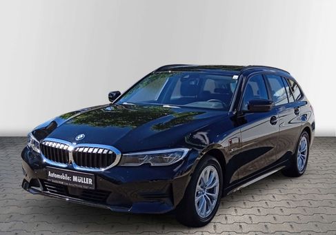 BMW 320, 2022