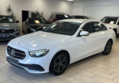 Mercedes-Benz E 220, 2021