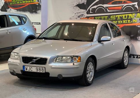 Volvo S60, 2005