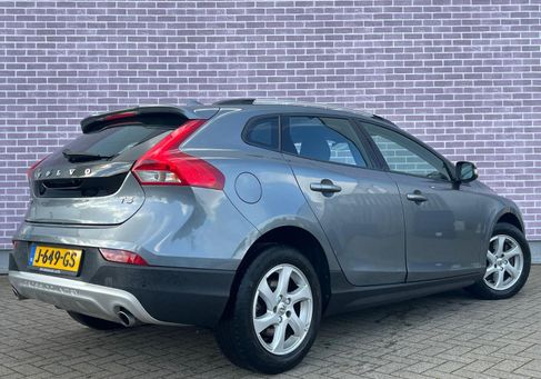 Volvo V40 Cross Country, 2019 2