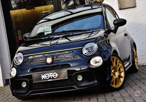 Abarth 595, 2021