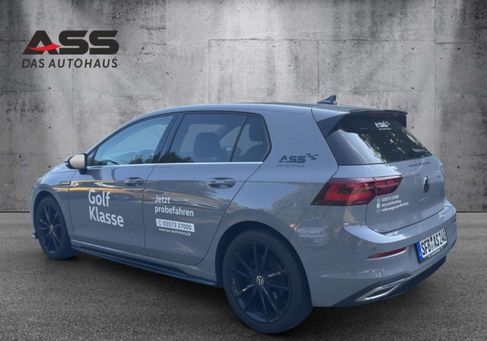 Volkswagen Golf, 2023 3