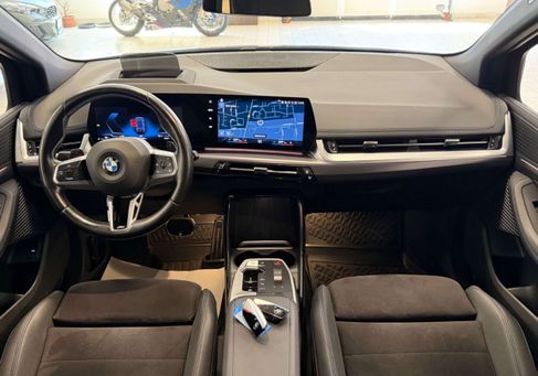BMW 218, 2023 3