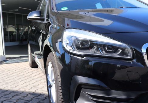 BMW 220, 2018 3