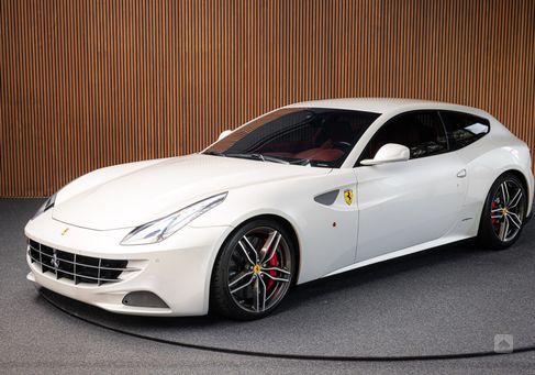 Ferrari FF, 2012