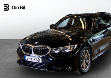 BMW 330, 2022