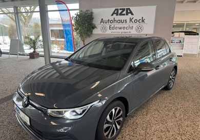 Volkswagen Golf, 2023