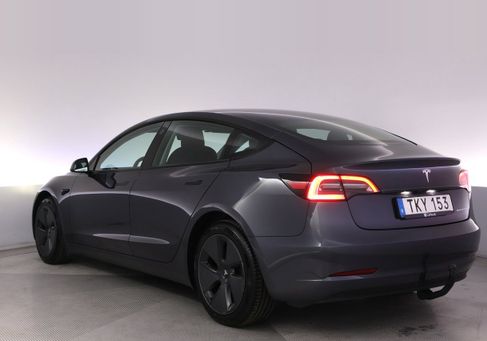 Tesla Model 3, 2023 3