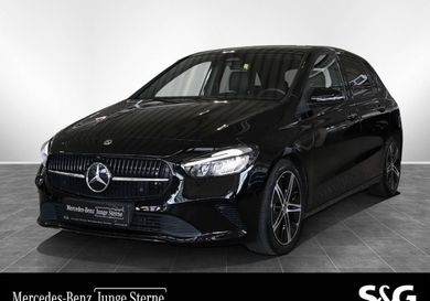 Mercedes-Benz B 200, 2023