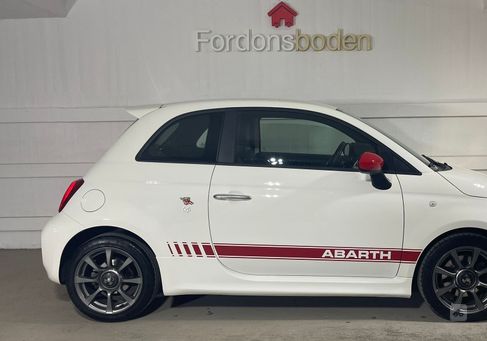 Abarth 595, 2022