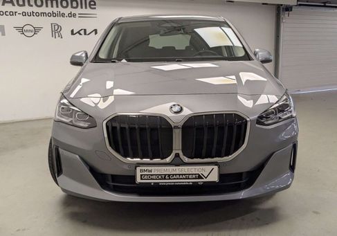 BMW 220, 2023 3