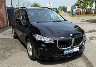 BMW 216, 2025