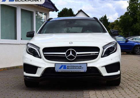 Mercedes-Benz GLA 45 AMG, 2021