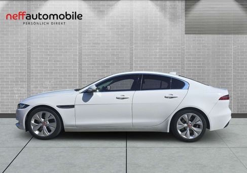 Jaguar XE, 2020