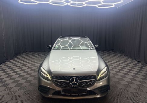 Mercedes-Benz C 300, 2018 3