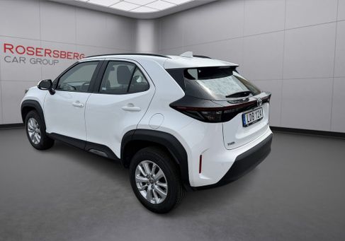 Toyota Yaris Cross, 2024 3