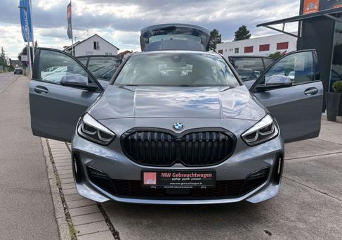 BMW 118, 2023