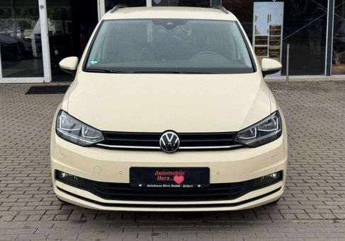Volkswagen Touran, 2025 2