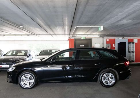 Audi A4, 2023