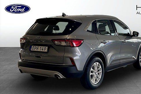 Ford Kuga, 2023