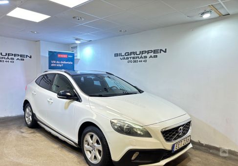 Volvo V40 Cross Country, 2014