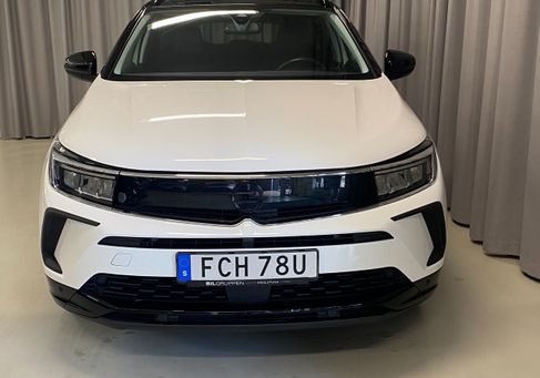 Opel Grandland X, 2022 3