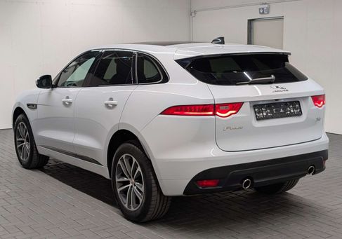 Jaguar F-Pace, 2019