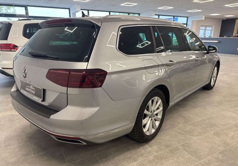 Volkswagen Passat Variant, 2022 3
