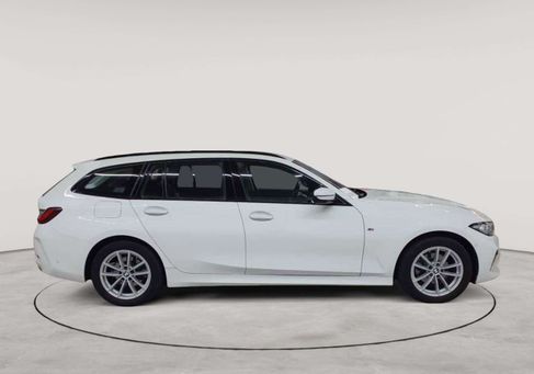 BMW 320, 2024 3