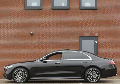 Mercedes-Benz S 400, 2023