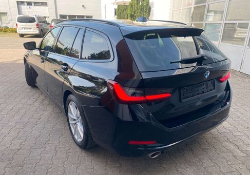 BMW 318, 2025