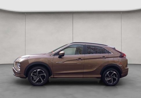 Mitsubishi Eclipse Cross, 2025