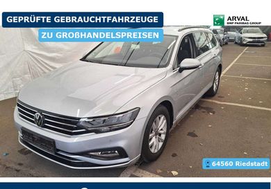 Volkswagen Passat Variant, 2022
