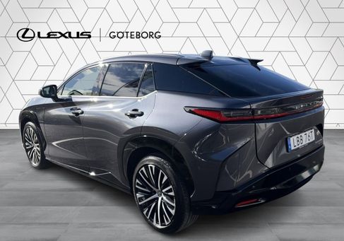 Lexus, 2026