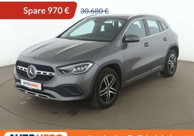 Mercedes-Benz GLA 200, 2020