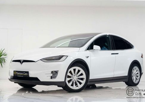 Tesla Model X, 2020