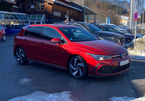 Volkswagen Golf, 2022