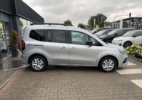 Renault Kangoo, 2025