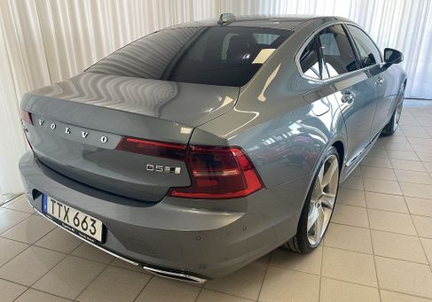 Volvo S90, 2020