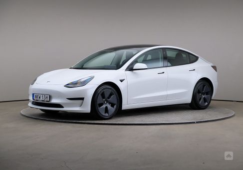 Tesla Model 3, 2021