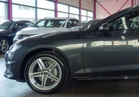 Audi A4, 2023 2