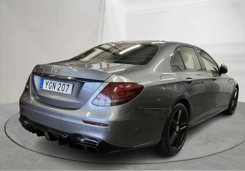 Mercedes-Benz E 400, 2017