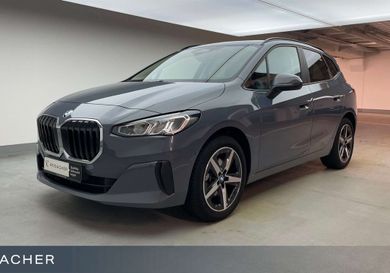 BMW 220, 2023