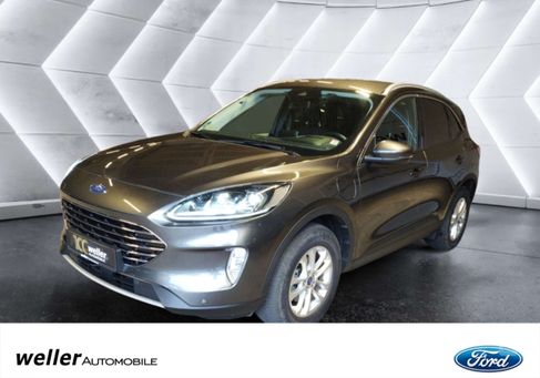 Ford Kuga, 2021