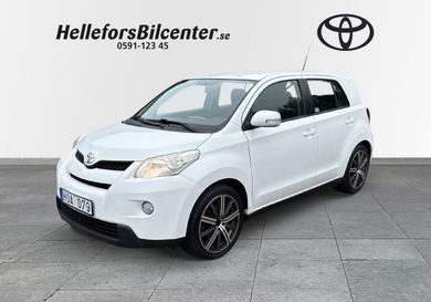 Toyota Urban Cruiser, 2010