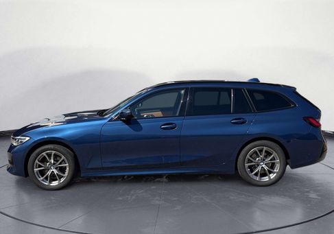 BMW 320, 2022