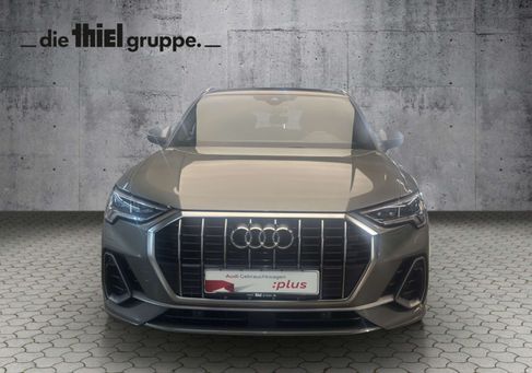 Audi Q3, 2022