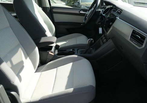 Volkswagen Touran, 2022 3