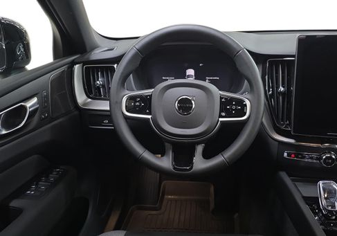 Volvo XC60, 2026
