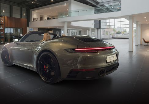 Porsche 911, 2023